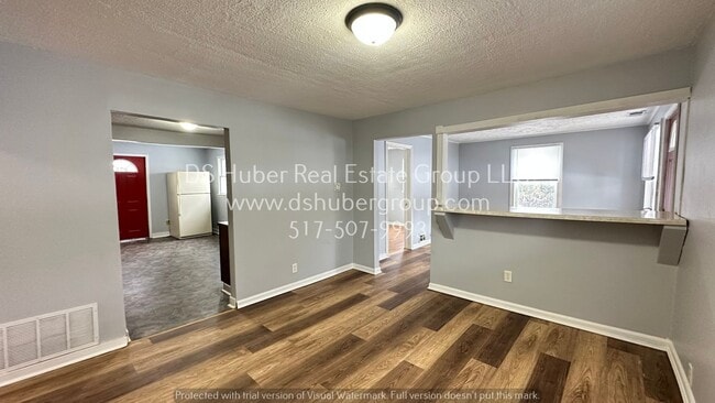 Building Photo - 2711 Dunlap St