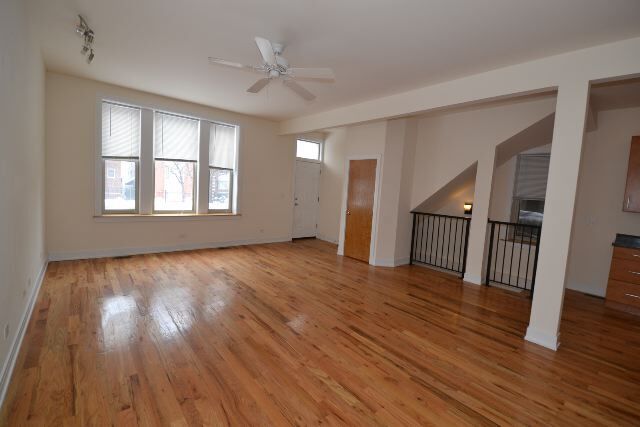 Building Photo - 2835 N Damen Ave