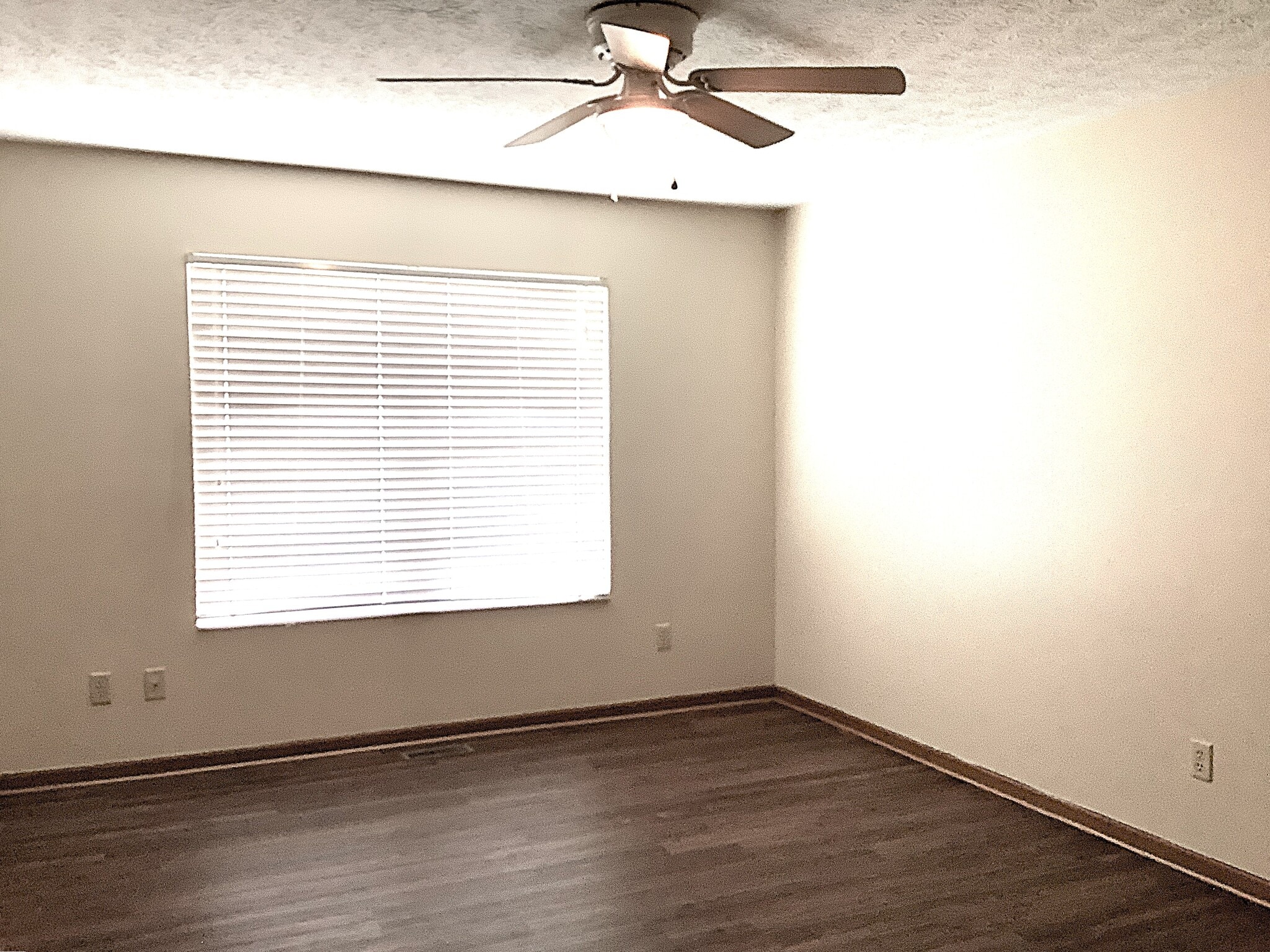 Building Photo - 761 Turos Ct