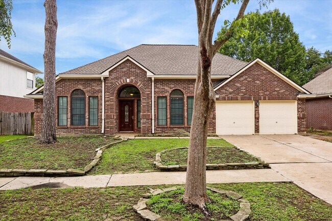 Building Photo - 14718 Cypress Green Dr