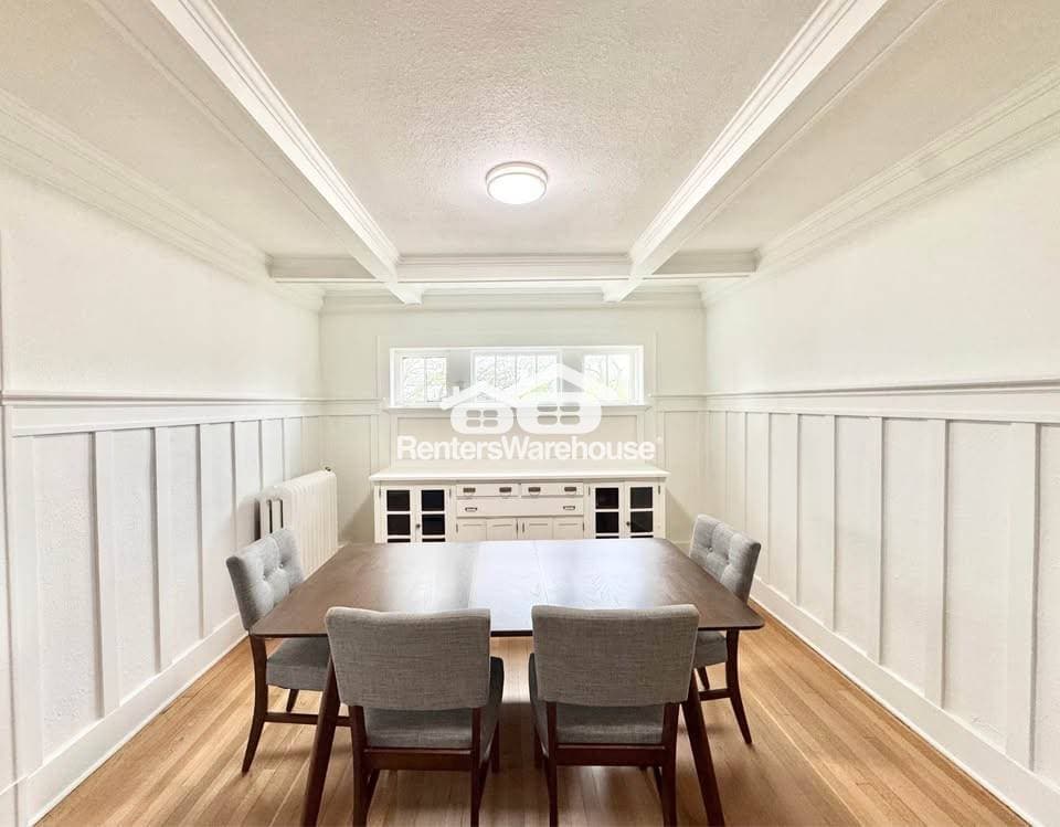 Building Photo - 3612 Ingersoll Ave