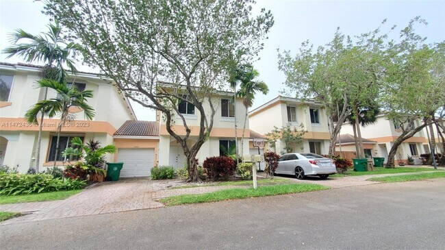 Building Photo - 6584 Hidden Cove Dr