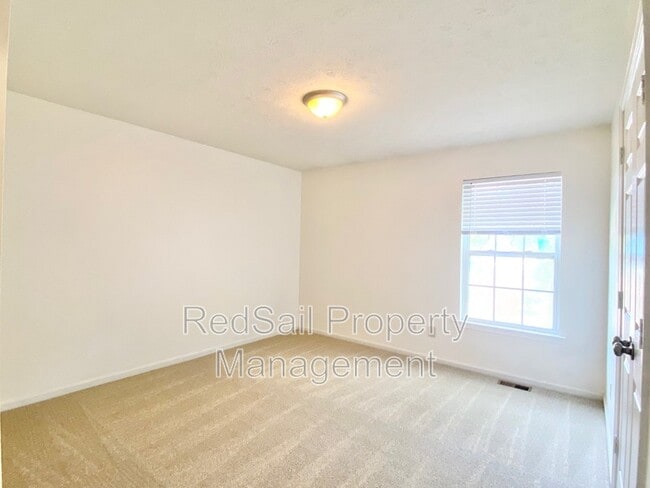 Building Photo - 534 Brightwood Ave