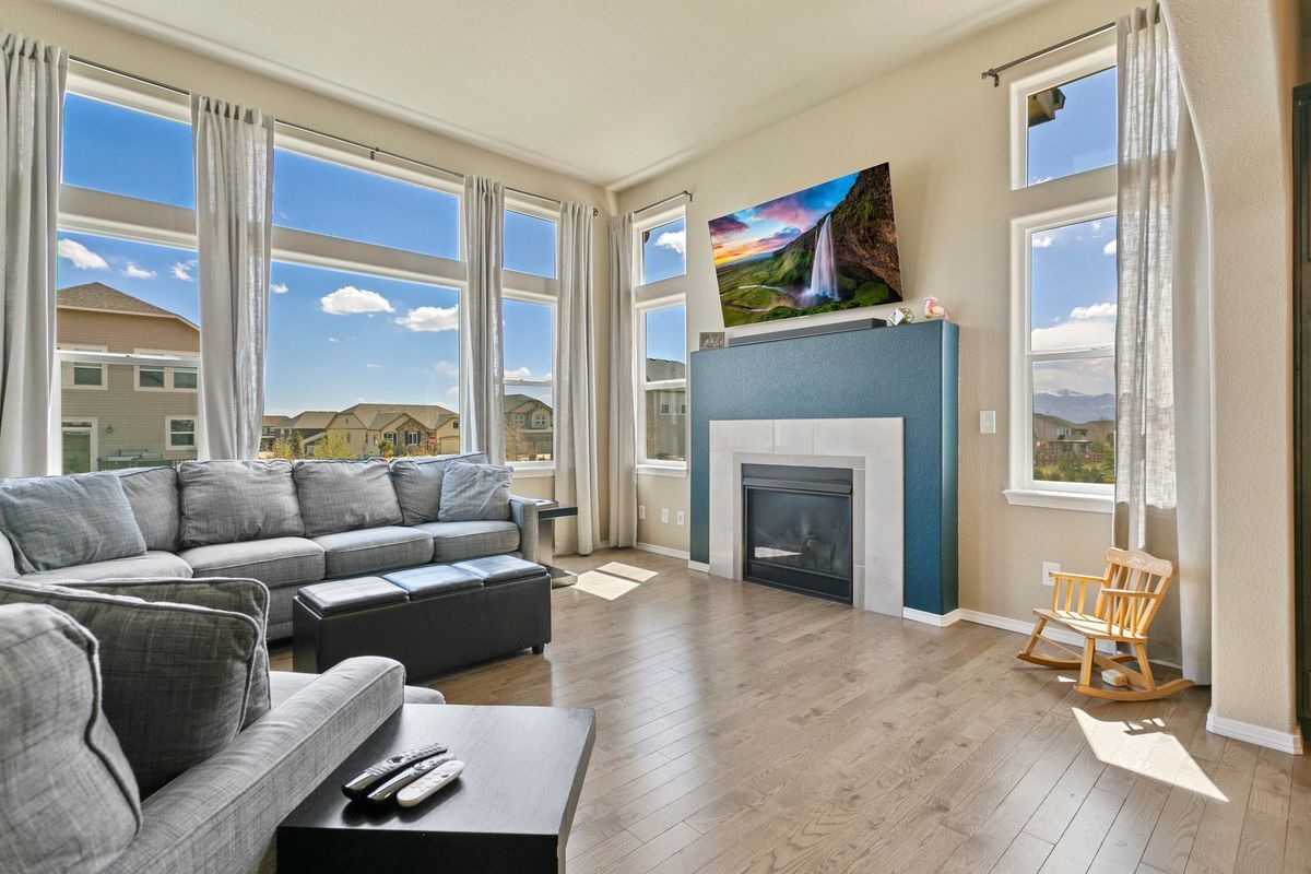 Building Photo - 5775 Thurber Dr