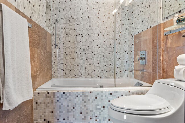 Building Photo - NEW! Diamond Heights Luxury, Available Unfurnished or Semi-Furnished • AMSI