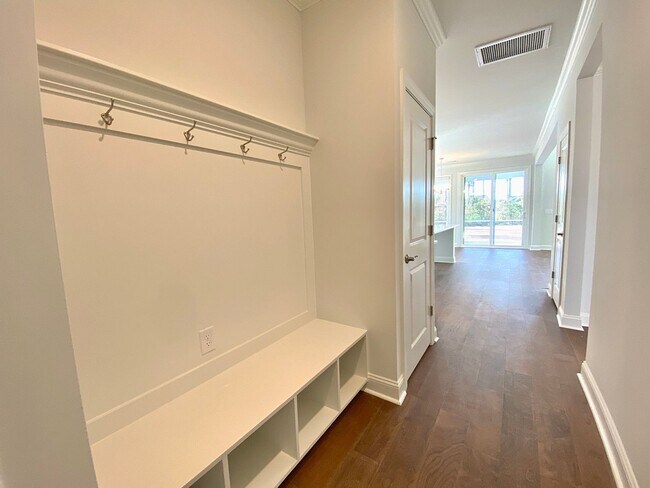 Building Photo - Stunning 6 bedroom in Cane Bay loaded with...