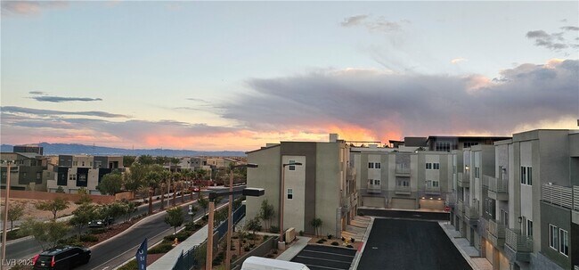 Building Photo - 11468 Roaring Peak Dr