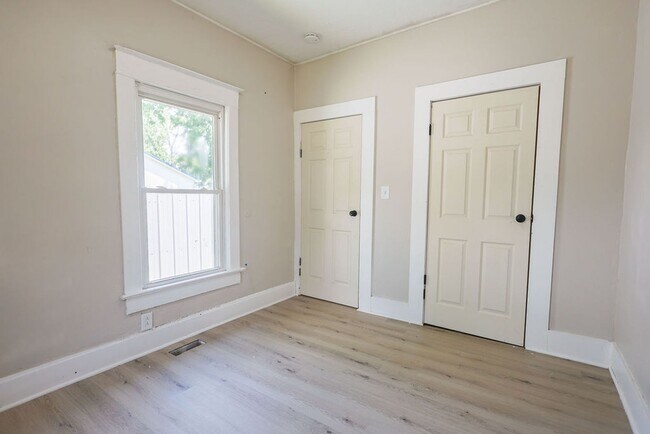 Building Photo - 2716 Arleth St
