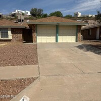 Building Photo - 741 Villa Vanessa Dr