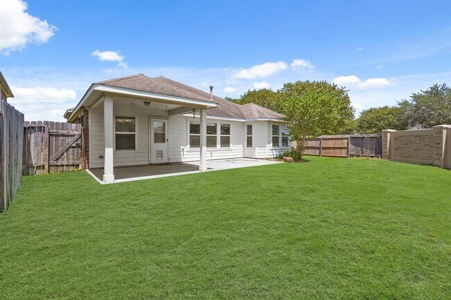 Building Photo - 9003 Creeks Gate Ct