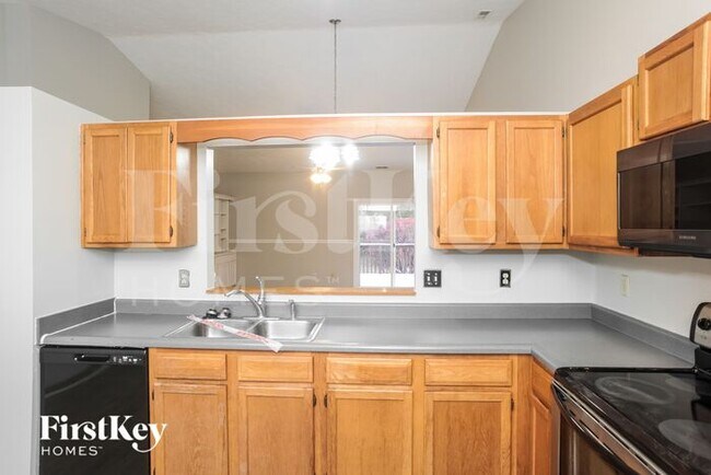 Building Photo - 540 Buffalo Run Dr