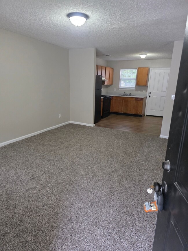 Building Photo - 1209 Harmony St