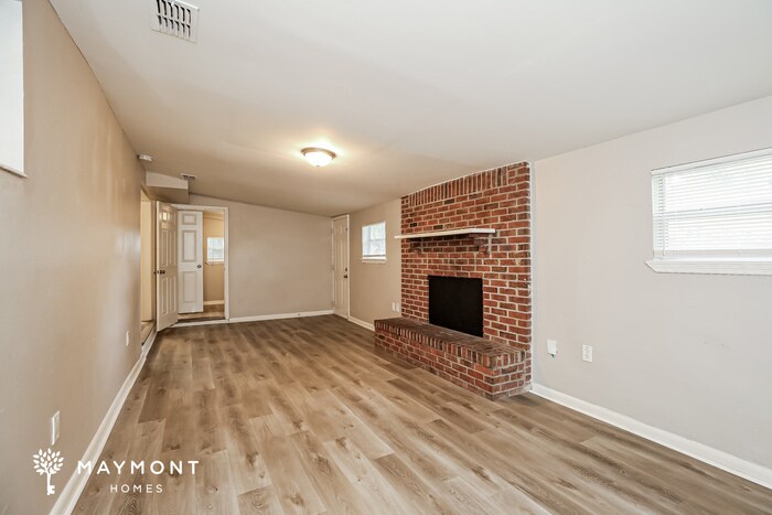 Building Photo - 260 Lee Dr