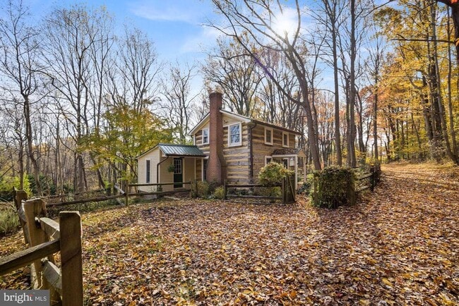 Primary Photo - 41788 Stumptown Rd