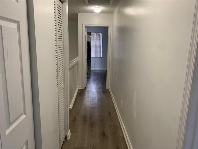 Building Photo - 4243 NW 68 Way