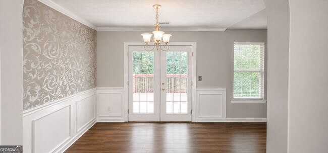 Building Photo - 346 Summer Hill Cir