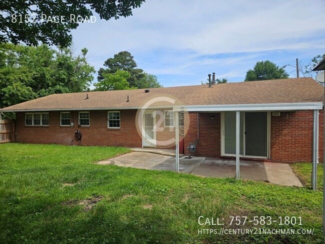 Building Photo - 8152 Pace Rd