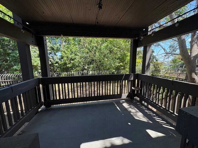 large private balcony - 7777 W 91st St