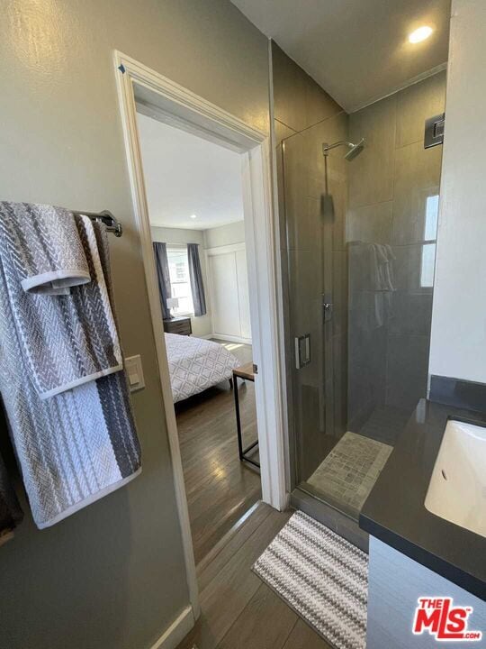 Building Photo - 348 S Elm Dr