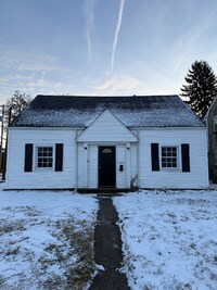 Building Photo - 2680 Latonia Blvd
