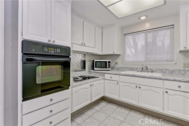 Building Photo - 835 Ronda Sevilla