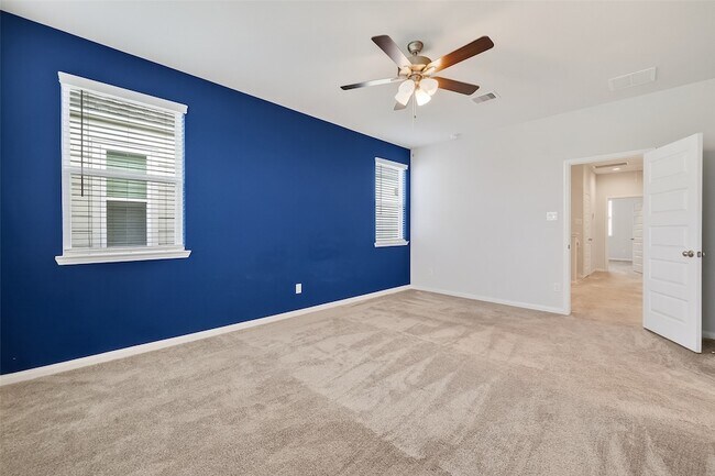 Building Photo - 9816 Magnolia Village Ln