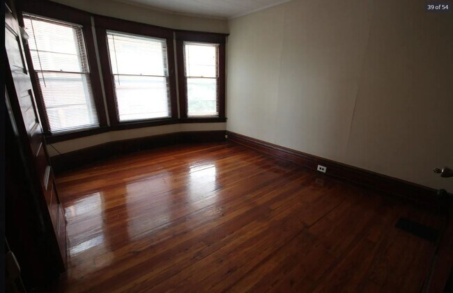 Building Photo - 753 Academy St