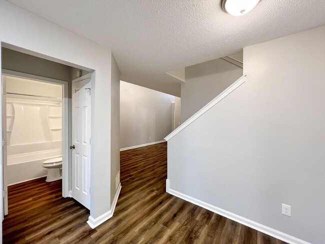 Building Photo - 3912 Santa Fe Loop