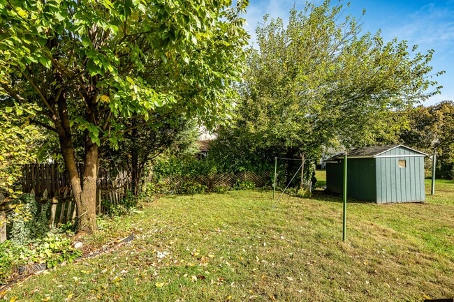 Building Photo - 61 Pennsylvania Ave