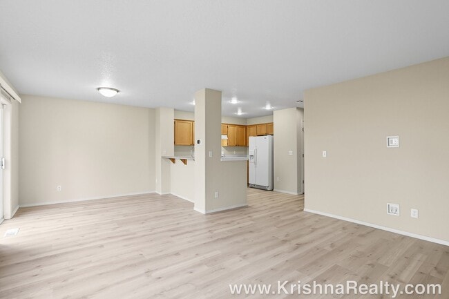 Building Photo - 15369 NW Sweetgale Ln
