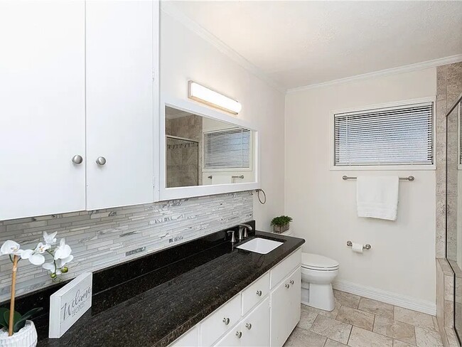 Building Photo - 4334 Randall Dr