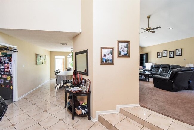Building Photo - 7719 Apache Plume Dr