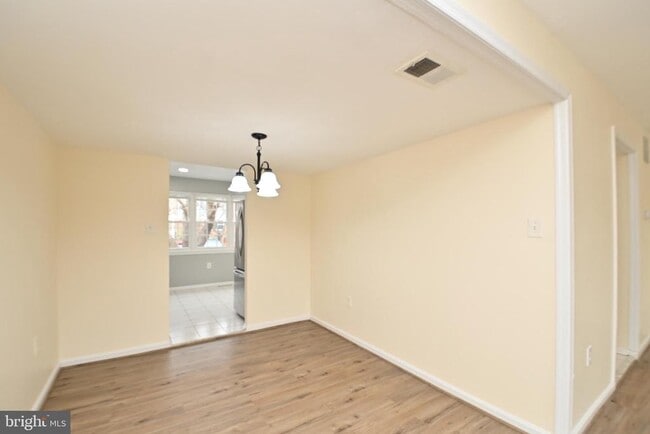 Building Photo - 2767 January Ct