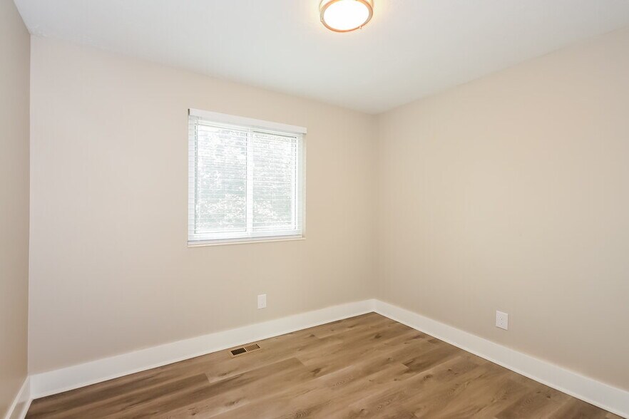 Building Photo - 1433 W 1800 N