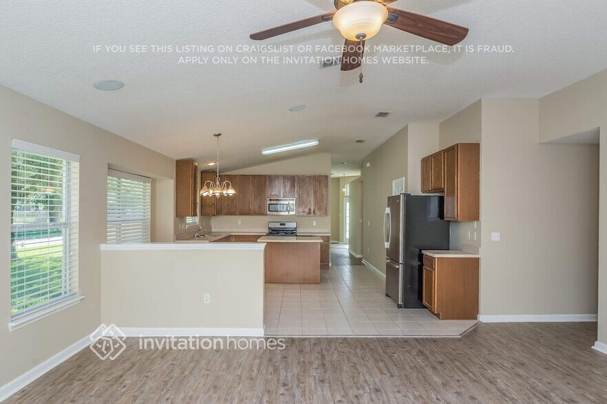 Building Photo - 1450 Cedar Grove Terrace