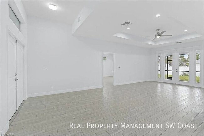 Building Photo - 4575 Catalina Ln