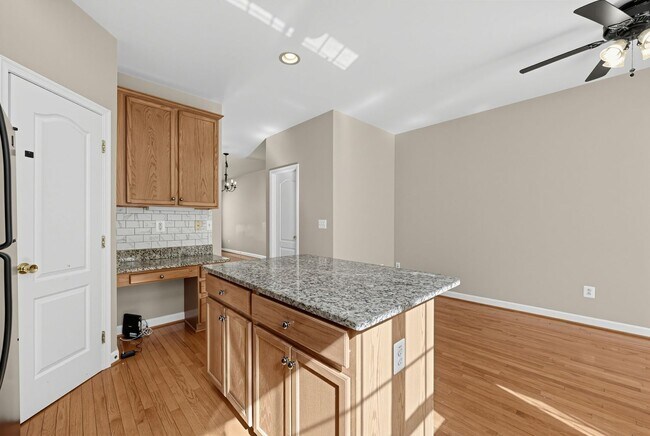Building Photo - 7589 Great Swan Ct
