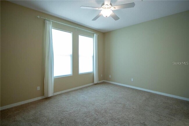 Building Photo - 14450 Desert Haven St
