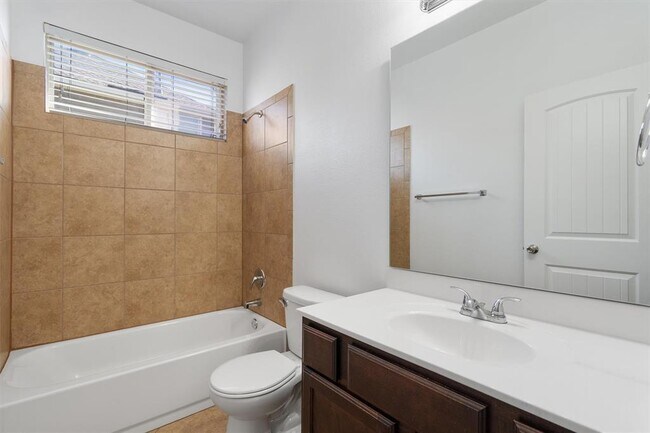 Building Photo - 188 Rock Vista Run