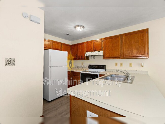 Building Photo - 3468 Clover Meadow Dr