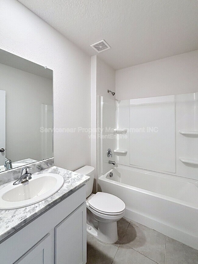 Building Photo - 18002 Canopy Pl