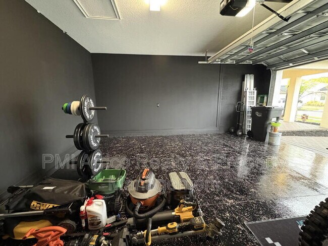 Building Photo - 11679 74th Cir E