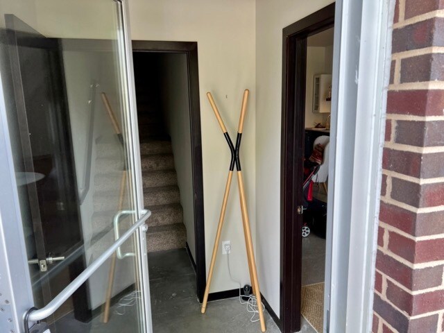 Split entry - lower level and upper level - 815 E Mifflin St