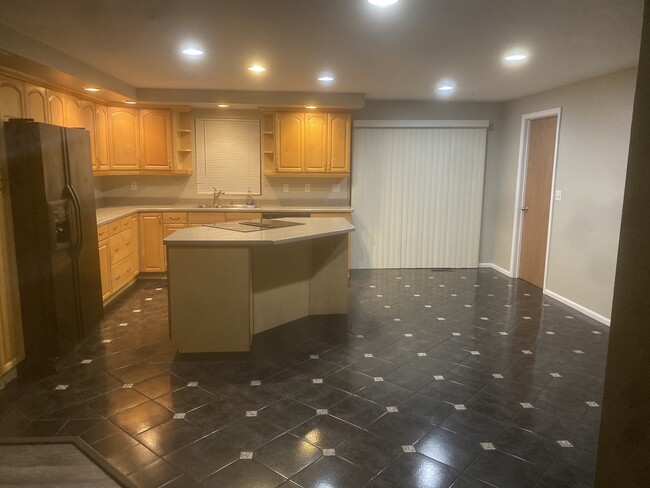 Kitchen - 25555 NE 80th St