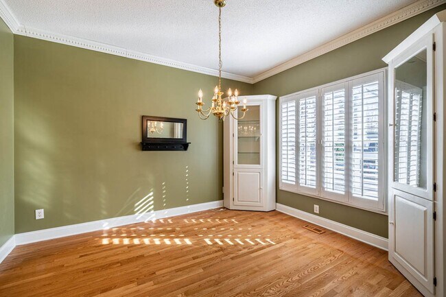 Building Photo - 3135 Lariat Ridge Dr