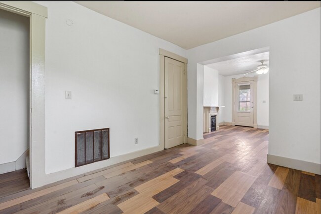 Building Photo - 283-285 Linden Ave
