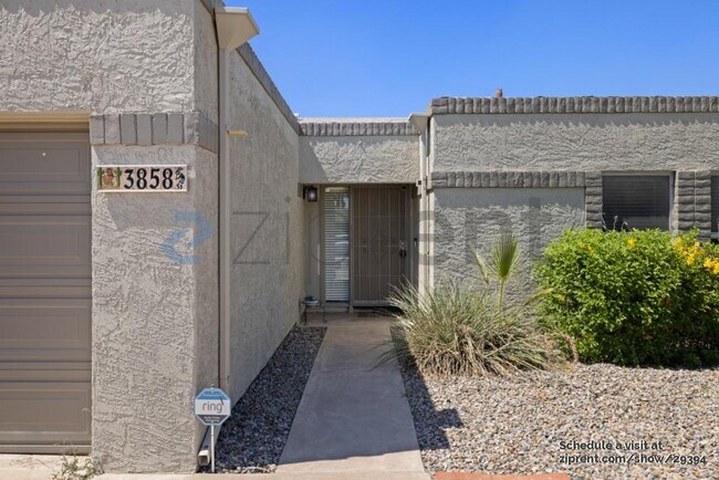 Building Photo - 3858 E Dahlia Dr