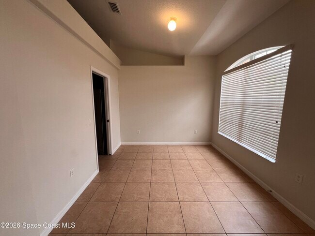 Building Photo - 2891 Felda Ave