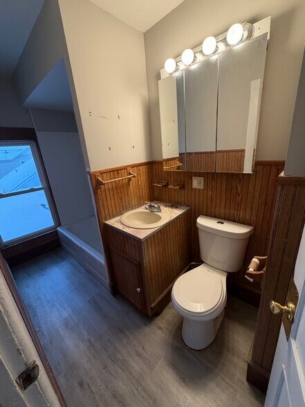 Building Photo - 134 Pearl St