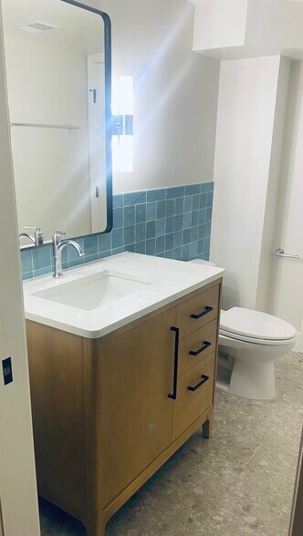 Building Photo - 3618 6th St S